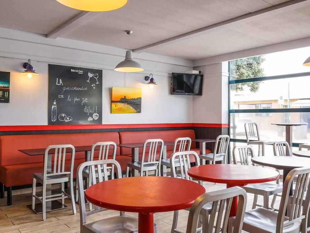 B&B Hotel Les Sables-D'Olonne Centre Gare Екстериор снимка