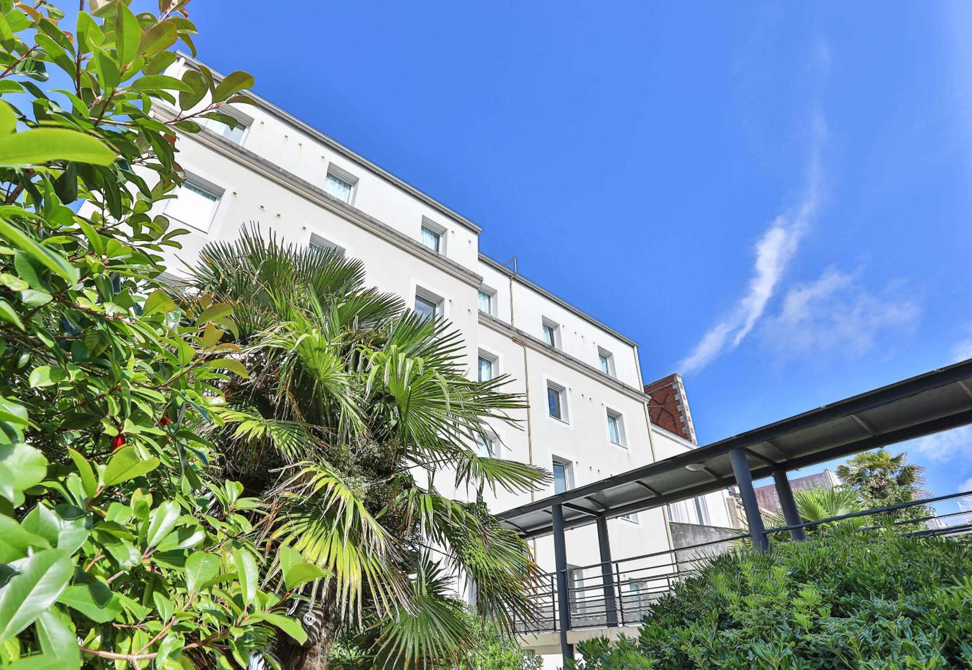 B&B Hotel Les Sables-D'Olonne Centre Gare Екстериор снимка