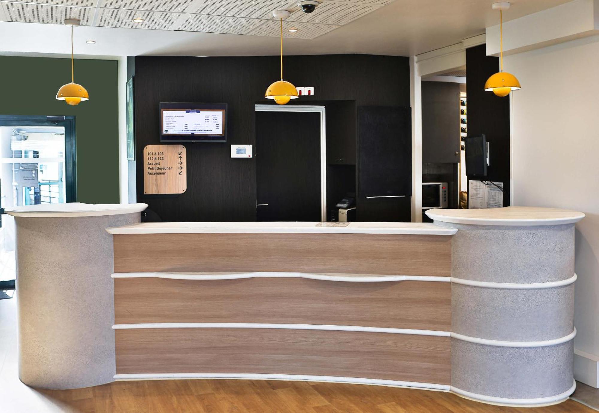 B&B Hotel Les Sables-D'Olonne Centre Gare Екстериор снимка