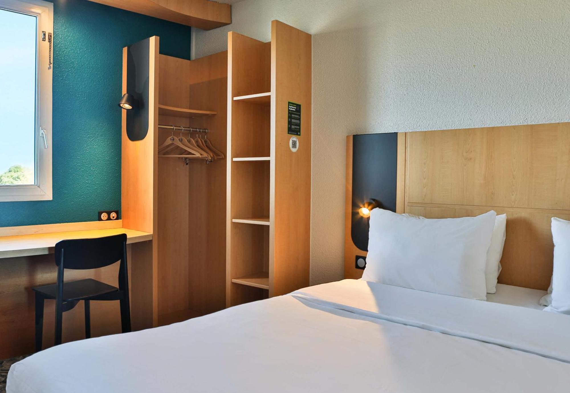 B&B Hotel Les Sables-D'Olonne Centre Gare Екстериор снимка