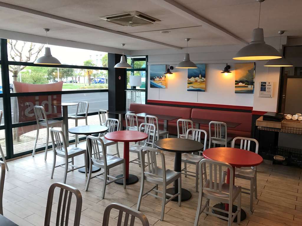 B&B Hotel Les Sables-D'Olonne Centre Gare Ресторант снимка