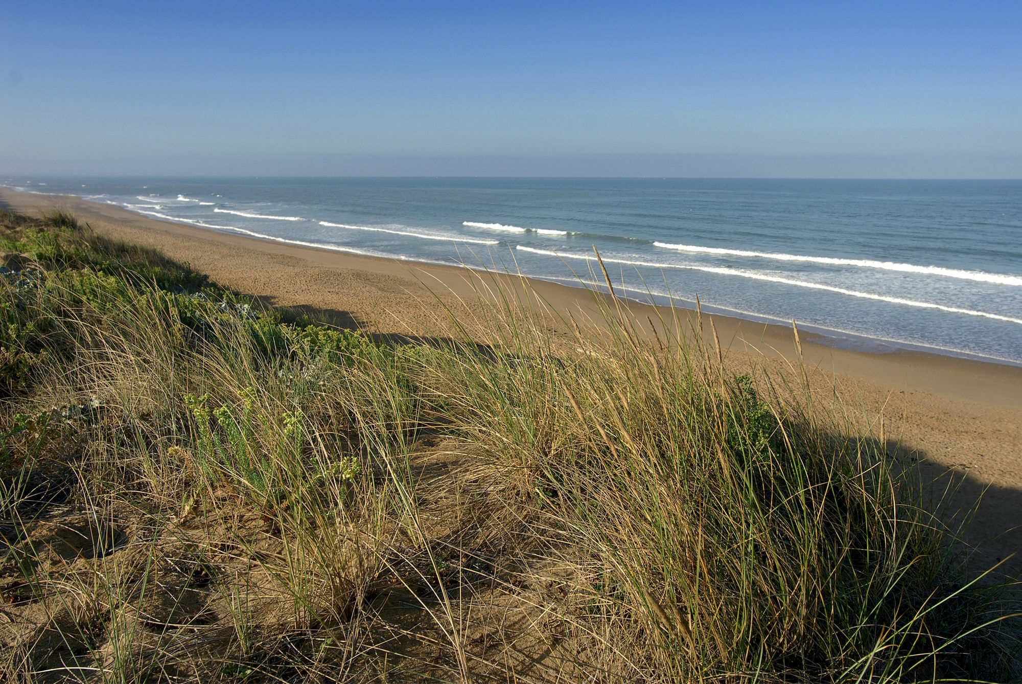 B&B Hotel Les Sables-D'Olonne Centre Gare Екстериор снимка