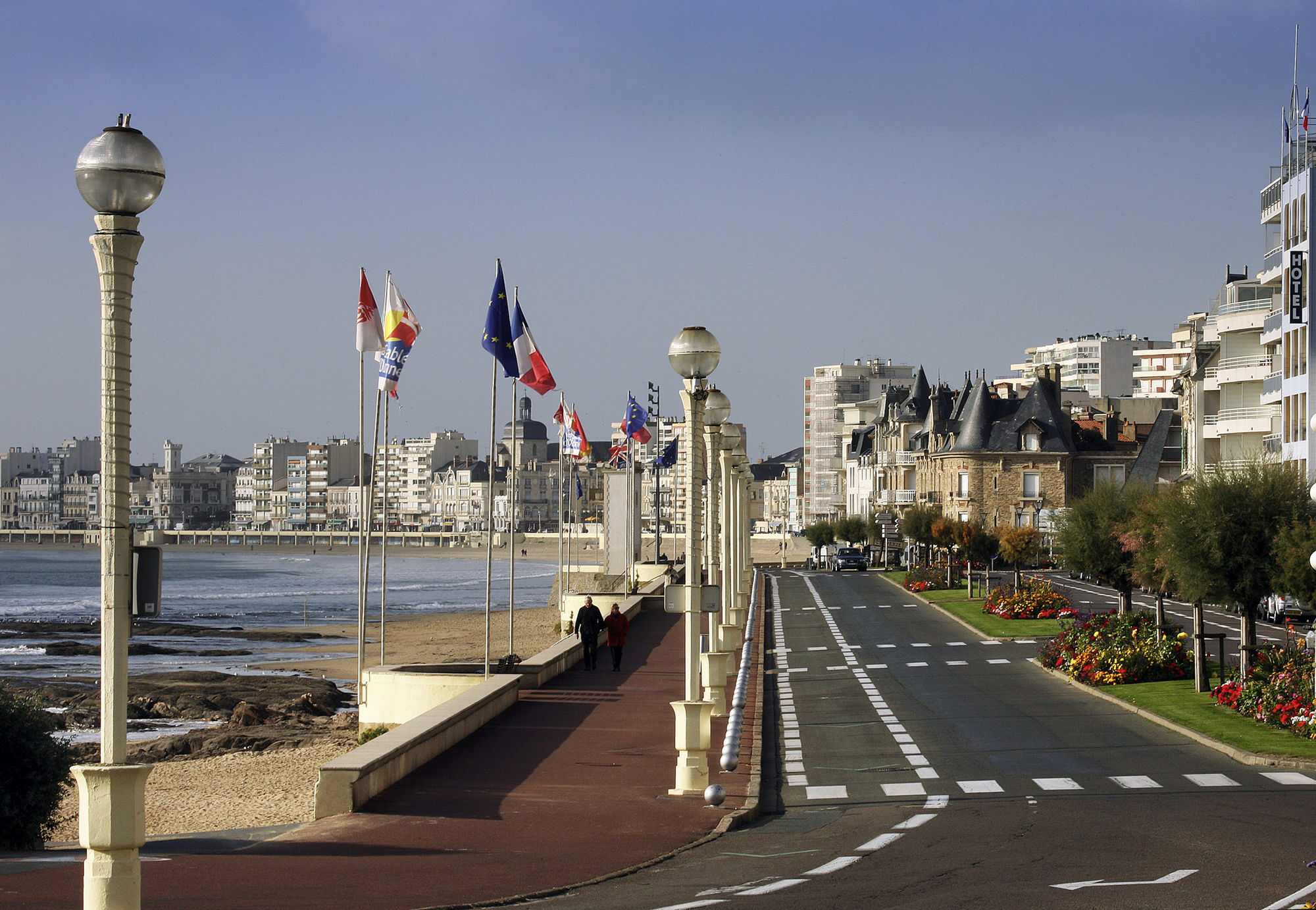B&B Hotel Les Sables-D'Olonne Centre Gare Екстериор снимка